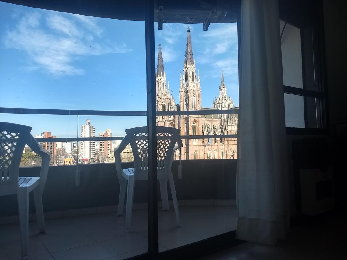 Departamento Plaza Moreno Con Balcon Λα Πλάτα Εξωτερικό φωτογραφία