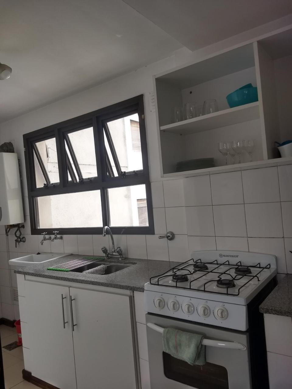 Departamento Plaza Moreno Con Balcon Λα Πλάτα Εξωτερικό φωτογραφία